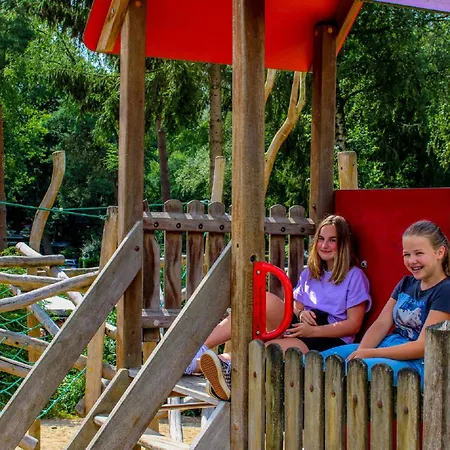 Unique By The Pond Prázdninový dům