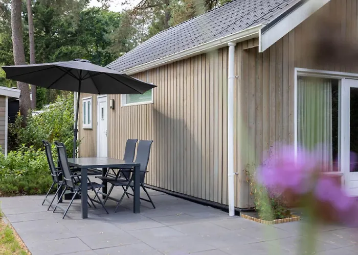 Unique By The Pond Tatil Evi