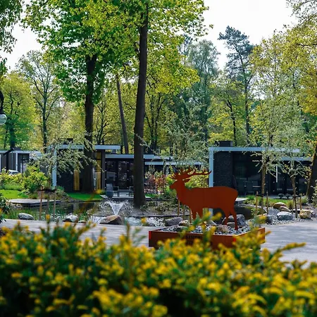 Tatil Evi Unique By The Pond Hoenderloo